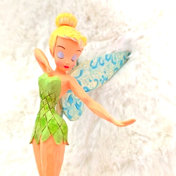 Tinker Bell Figurine - Walt Disney Showcase Collectible - Picture 3 of 6
